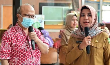 RSUD Arifin Achmad Provinsi Riau menggelar aksi peragaan cuci tangan bersama