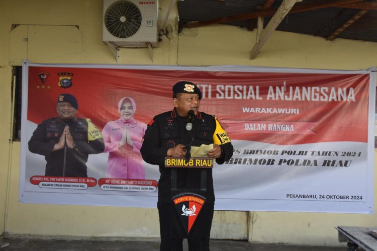 Dansat Brimob Polda Riau Pimpin Anjangsana ke Rumah Warakawuri : Silaturahmi Tetap Terjaga