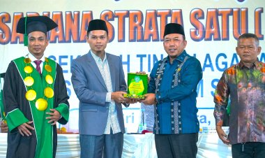 Wakil Bupati Siak Hadiri Ucap Selamat Kepada 118 Mahasiswa Hari ini Resmi Gelar Sarjana