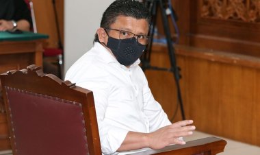 Ferdy Sambo Found Guilty of Premeditated Murder, Sentenced to Death"